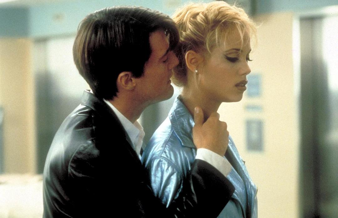 艳舞女郎 蓝光原盘下载+高清MKV版/美国舞娘  1995 Showgirls 41.9GB